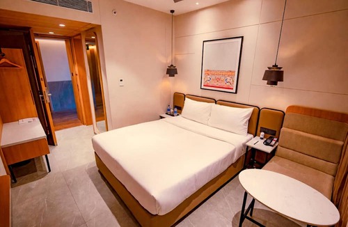 Visakhapatnam Hotel | 7 Apple Hotel Vizag