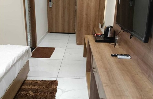 Bahadrabad Hotel | MOHANS INN