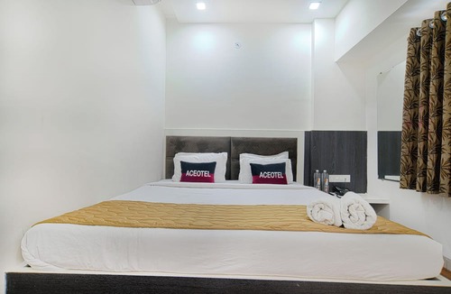 Rau Resort | Aceotel Resort 7th Cloud Indore