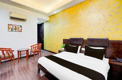Noida House | Collection O Sector 51 Noida