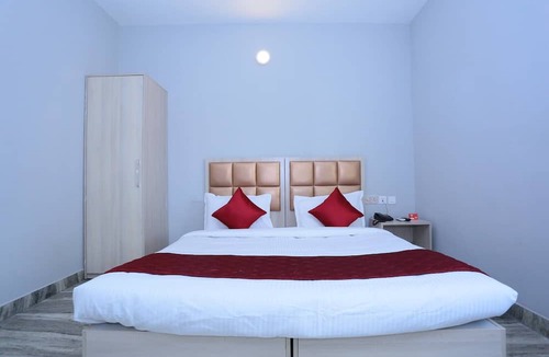 Palayam House | Super Townhouse Prince Palace