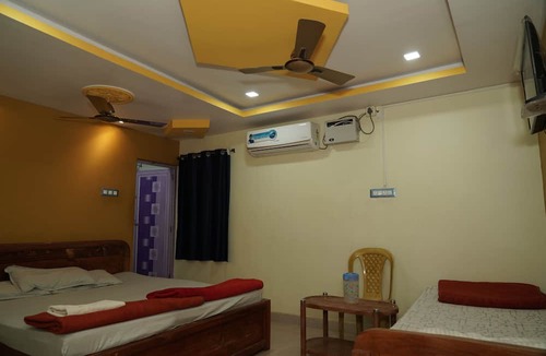 Daringbarhi Hotel | Hotel Mid Town Daringbadi