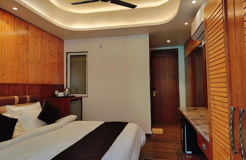 Bhagsu Nag Hotel | Hotel Highland Bhagsu