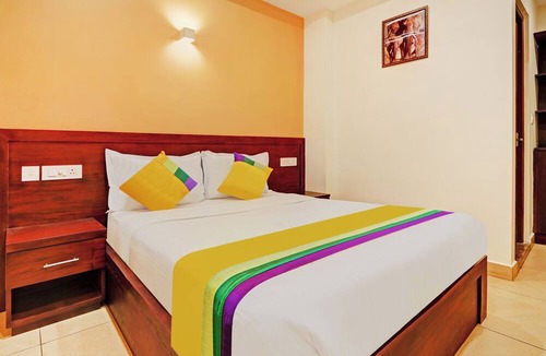 Kattappana Hotel | Sparrows Residency