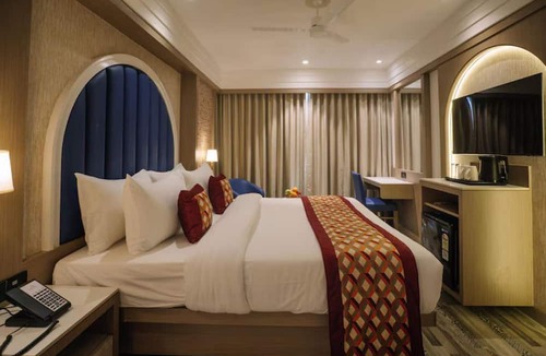 Airoli Hotel | Melior Inn