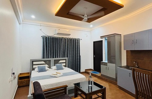 Kothamangalam Hotel | Enroute Delight Residency