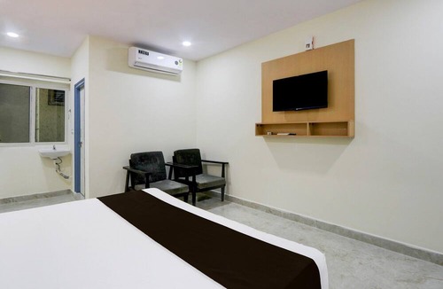 Kukatpally Housing Board Colony House | Classic Hotel SV Royal Inn