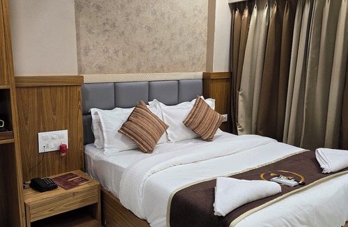 Kalina Hotel | Galaxy Stays BKC