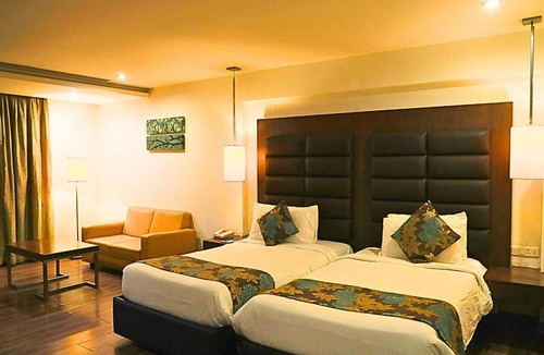 Nellore Hotel | D.R Utthama Nellore AM Hotel Kollection