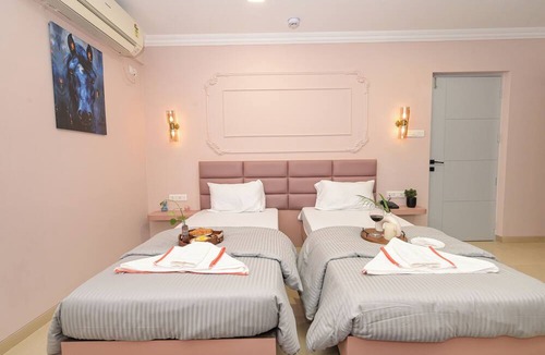 Viman Nagar Hotel | Miraya Inn