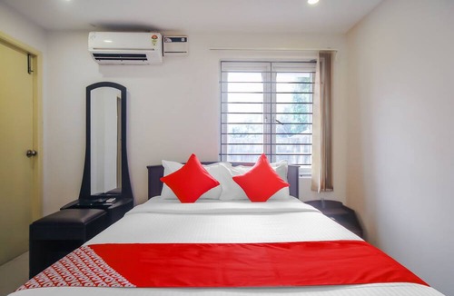 Nungambakkam Hotel | Super OYO Pride Hospitality Nungambakkam