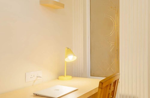Chittaranjan Hotel | Bloom Hotel - CR Park