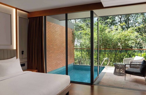 Krishnagiri Hotel | Morickap Lord's 83, Trademark Collection by Wyndham
