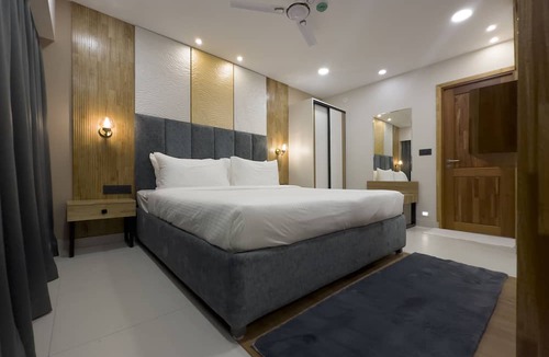 East Nada Hotel | The Habitat Suites