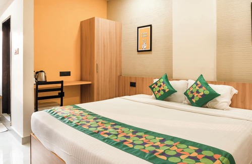 Rushikonda Hotel | Treebo Breeze Way Rushikonda with Swimming Pool