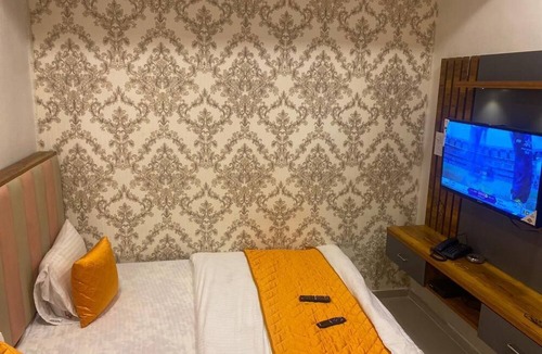 Gandhinagar Hotel | Hotel Krishna