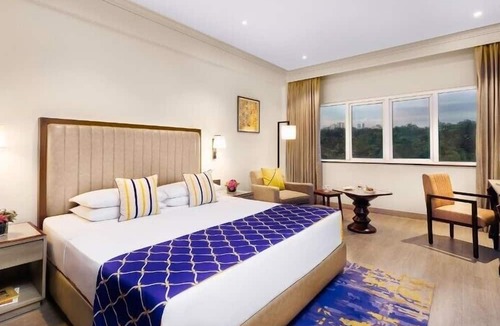Bangalore City Center Hotel | Vivanta Bengaluru Residency Road