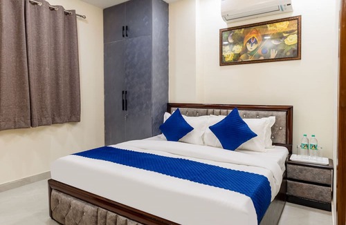Old Rajinder Nagar Resort | The Royal Stay