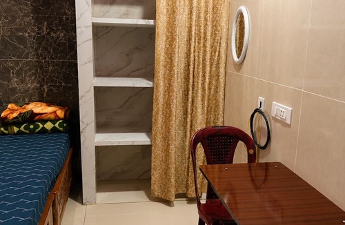 Kottapeta Hotel | SVS Grands