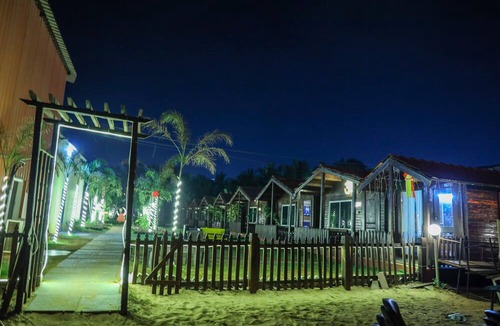Saunta Vaddo Hotel | Arudra Beach Resort at Casa Portuguese Chalets