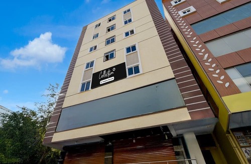 Kukatpally Housing Board Colony House | Super Collection O Forum Mall Hyderabad