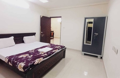 Hyderabad Apartment | Elite 3bhk apartment by silverskyhomestay.