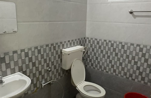 Kochi Apartment | Family-Friendly 3BHK Apartment Near Amrita Hospital – All Amenities