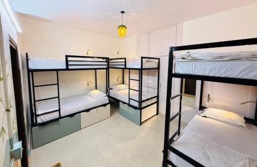 Delhi Hostel | HOSHTEL99 - DELHI - Stay, Cowork and Cafe