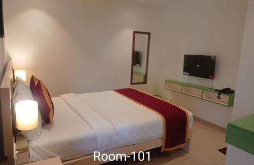 Dona Paula Hotel | Raul's Boutique Hotel, by Dona Paula Sea View
