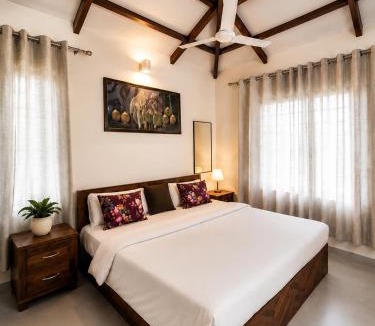 Kurunji House | Savali 2BHK Villa, Bhor,Pool, Nature Stay, Kayaking & Bonfire ,Barbecue & Family Getaway ,Resort