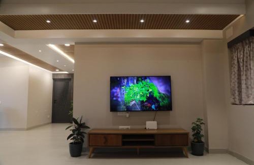 Visakhapatnam Apartment | Mirashya at Yendada Vizag - Fully Serviced 3BHK Luxury Boutique Stays