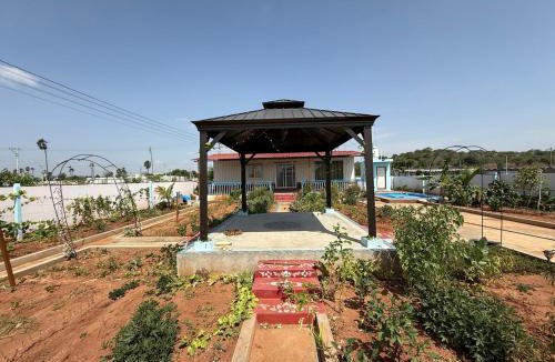Hyderabad House | Cute farm with pool - 5 min from Ramoji film city