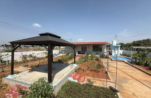 Hyderabad House | Cute farm with pool - 5 min from Ramoji film city