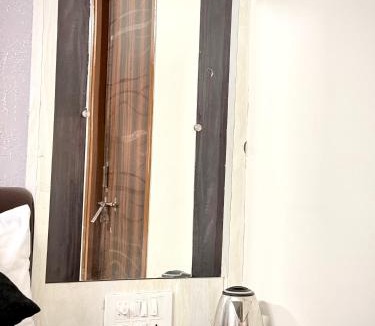 Pratapgarh Hotel | Hotel Shree Siddhi Vinayak