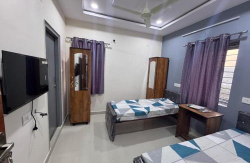 Nanakram Guda Hostel | The LOOP Living