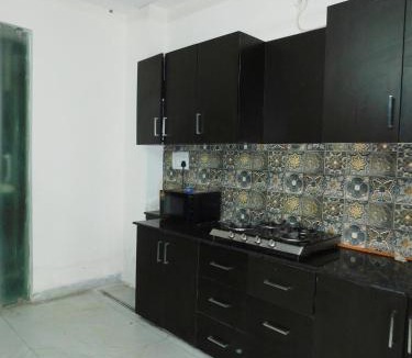 Jasola Apartment | Home By The Park