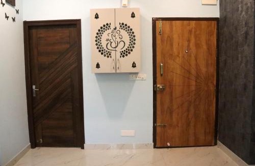 Narasapura Apartment | Modern Stay 2BHK near BLR Airport & Parks