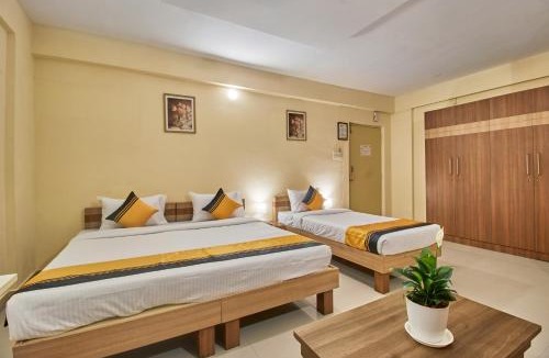 Bellandur Hotel | Itsy Hotels Emirates Suites - Near RMZ EcoWorld, Bellandur