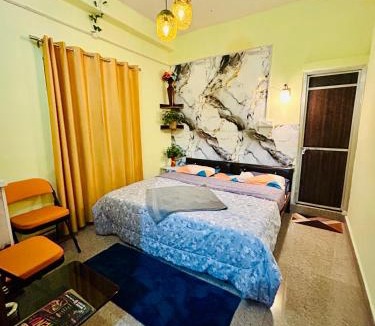 Kasol House | One Love Retreat Home Stay & Cafe