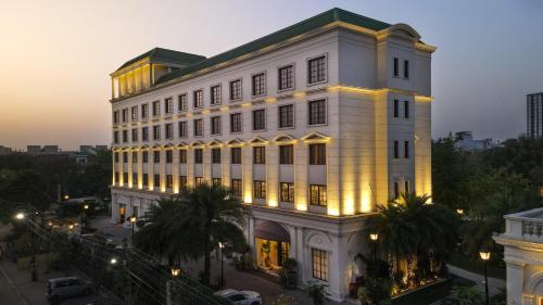 DLF Phase 3 Hotel | DLF Club 3
