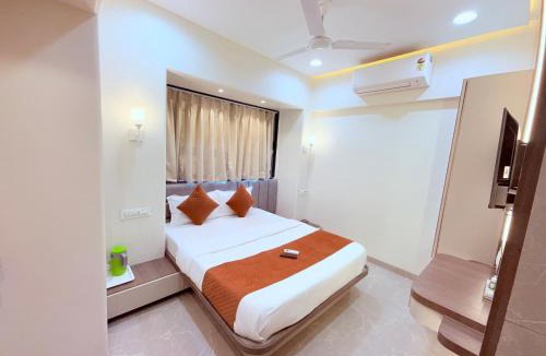Santacruz West Hotel | Hotel Le Glance Rooms & Dormitory