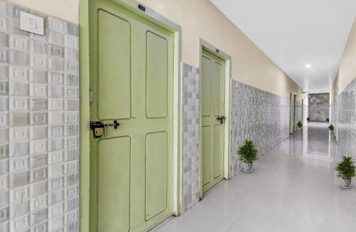 Khammam Hotel | Super Hotel O Sridhar