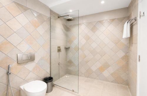 Anand Hotel | Viz Park Hotel - Business Hotel & Banquet, GIDC Anand