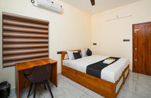 Kalamassery Hotel | Uni Stay Inn