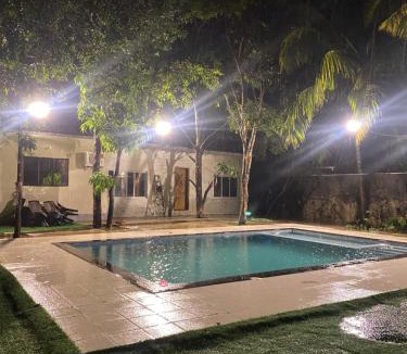 Yeoor Hills Villa | Sunny 2 Bedroom Villa with a Big Garden and Pool