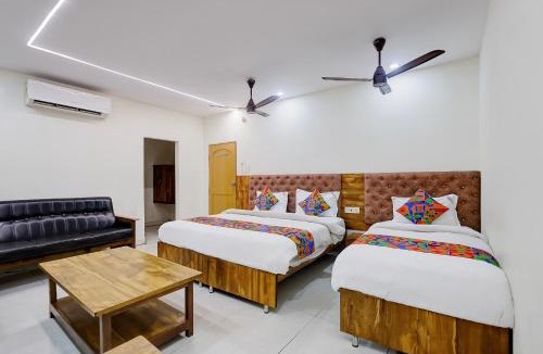 Dabagardens Hotel | FabHotel Sree Surya Residency