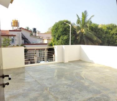Bengaluru Villa | Calm Private Home Near Bangalore Airport - Perfect for Work and Relaxation