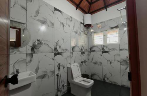 Sulthan Bathery Villa | Neerthanal Service Villa at Sulthan Bathery Wayanad