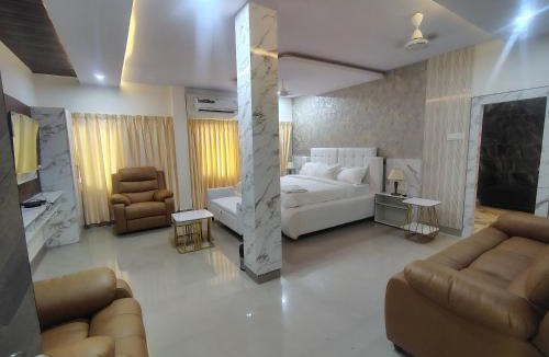 Vijayawada Hotel | HoTEL MOKSHA GRAND