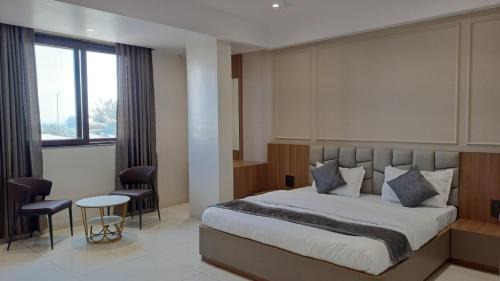 Satara Hotel | Sai Inn